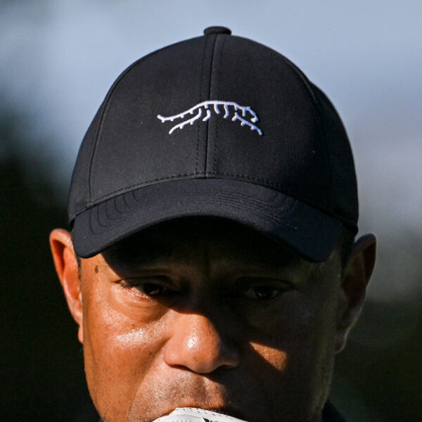 Tiger Woods Sun Day Red Hat US